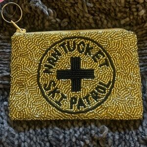 Viral beaded coin purse